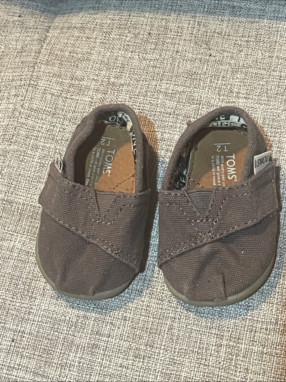 TOMS Classic Ash Canvas Crib Shoes Baby Infant Gray Slip-On Size 2T